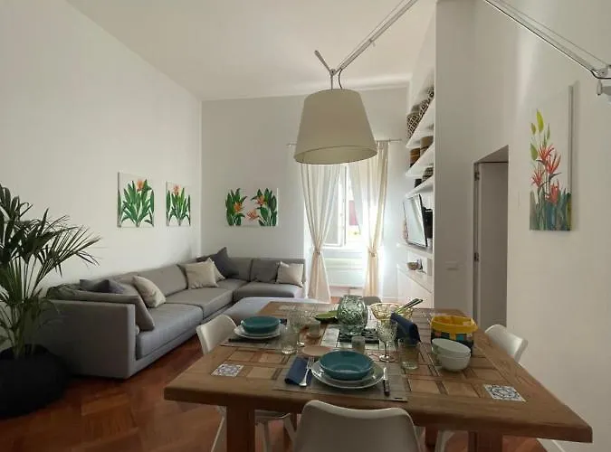 Sterlizia House